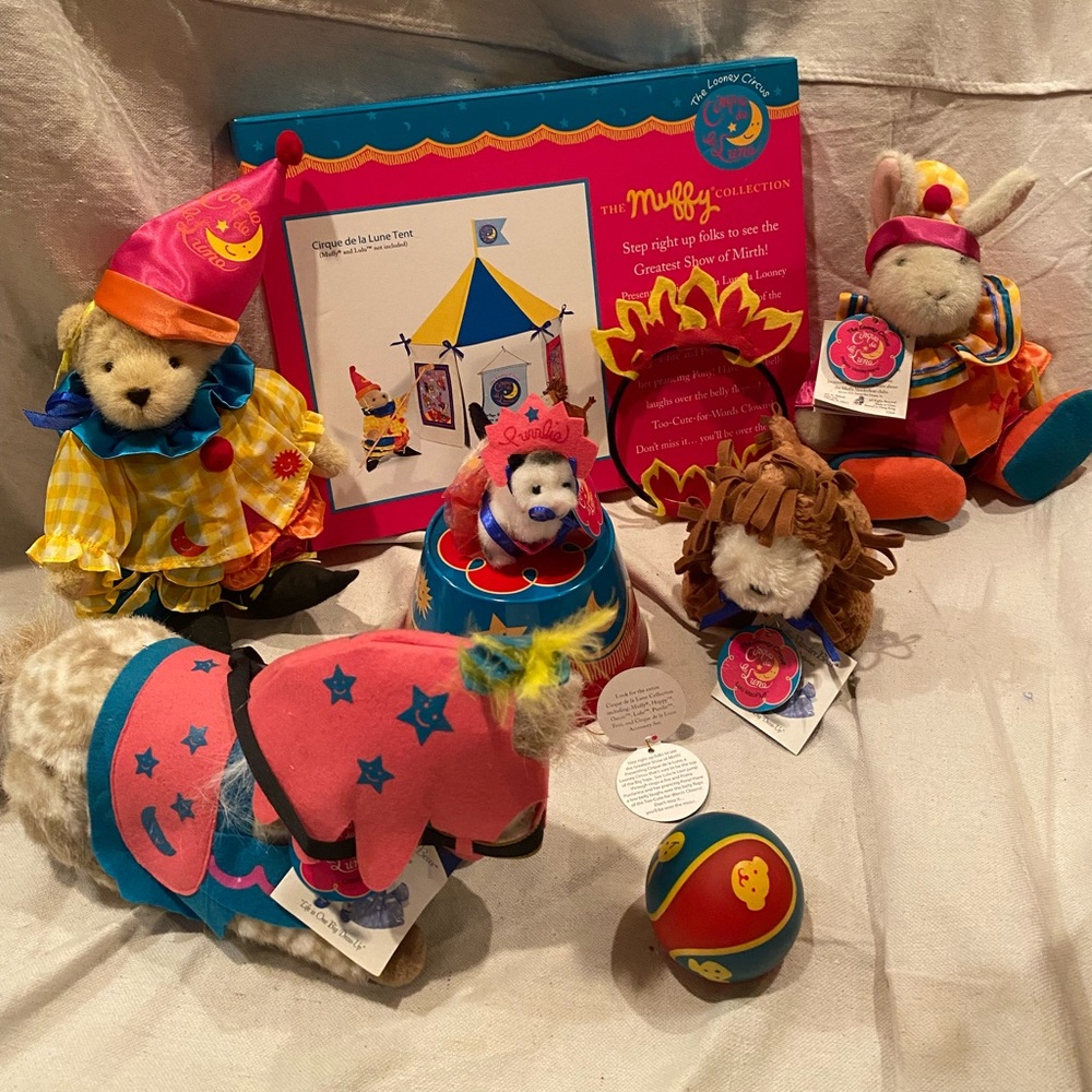 Muffy Vanderbear Full Circus Set